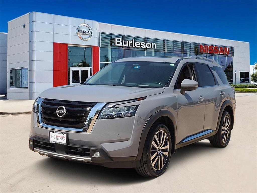 used 2022 Nissan Pathfinder car, priced at $29,000