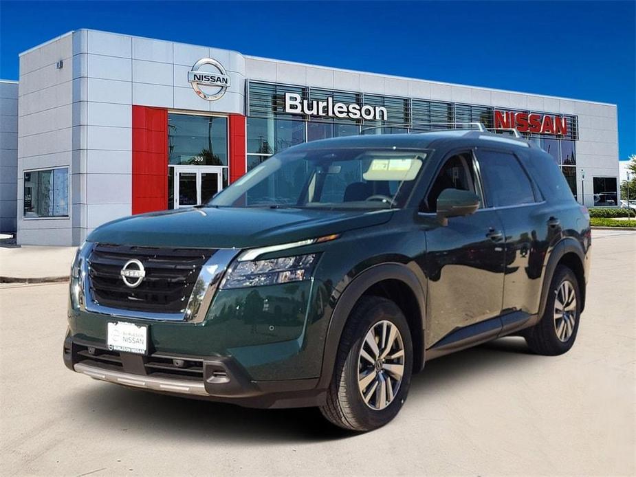 new 2025 Nissan Pathfinder car, priced at $42,484