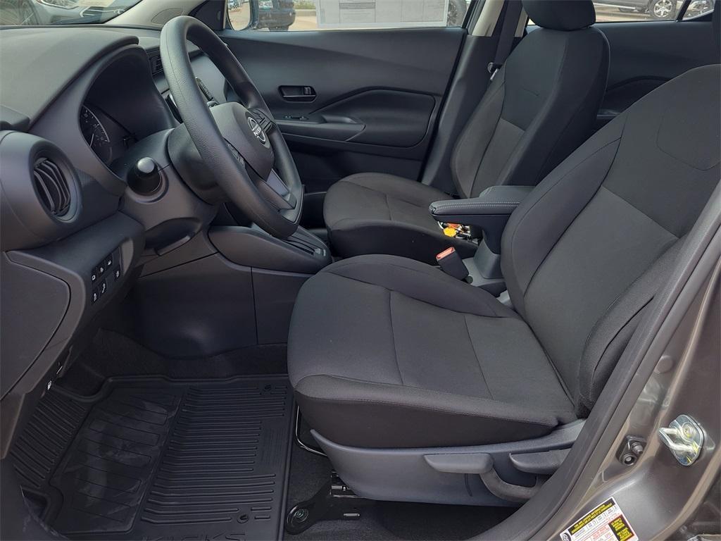 new 2025 Nissan Kicks car, priced at $22,857