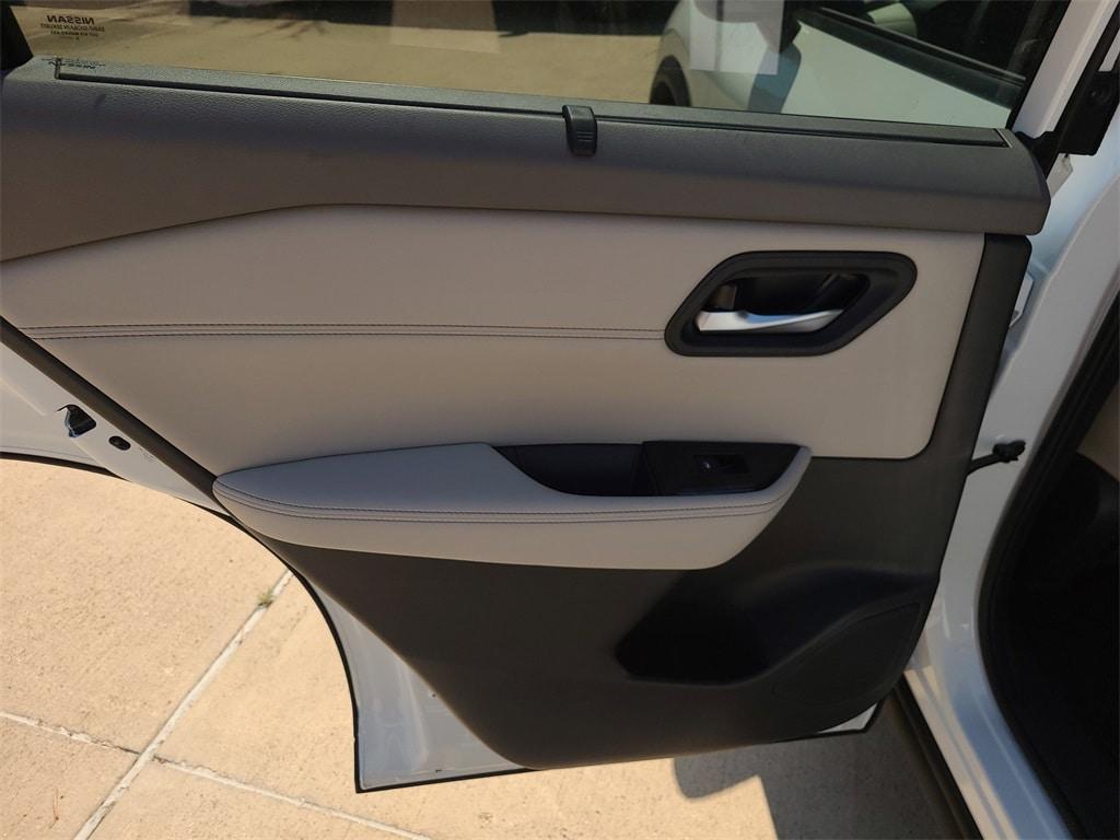 new 2026 Nissan Rogue car, priced at $31,252
