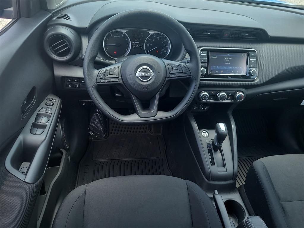 new 2025 Nissan Kicks Play car, priced at $23,760