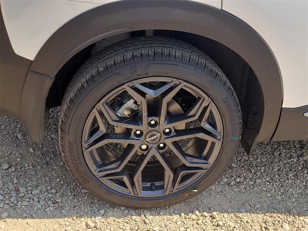 new 2026 Nissan Kicks car, priced at $29,971