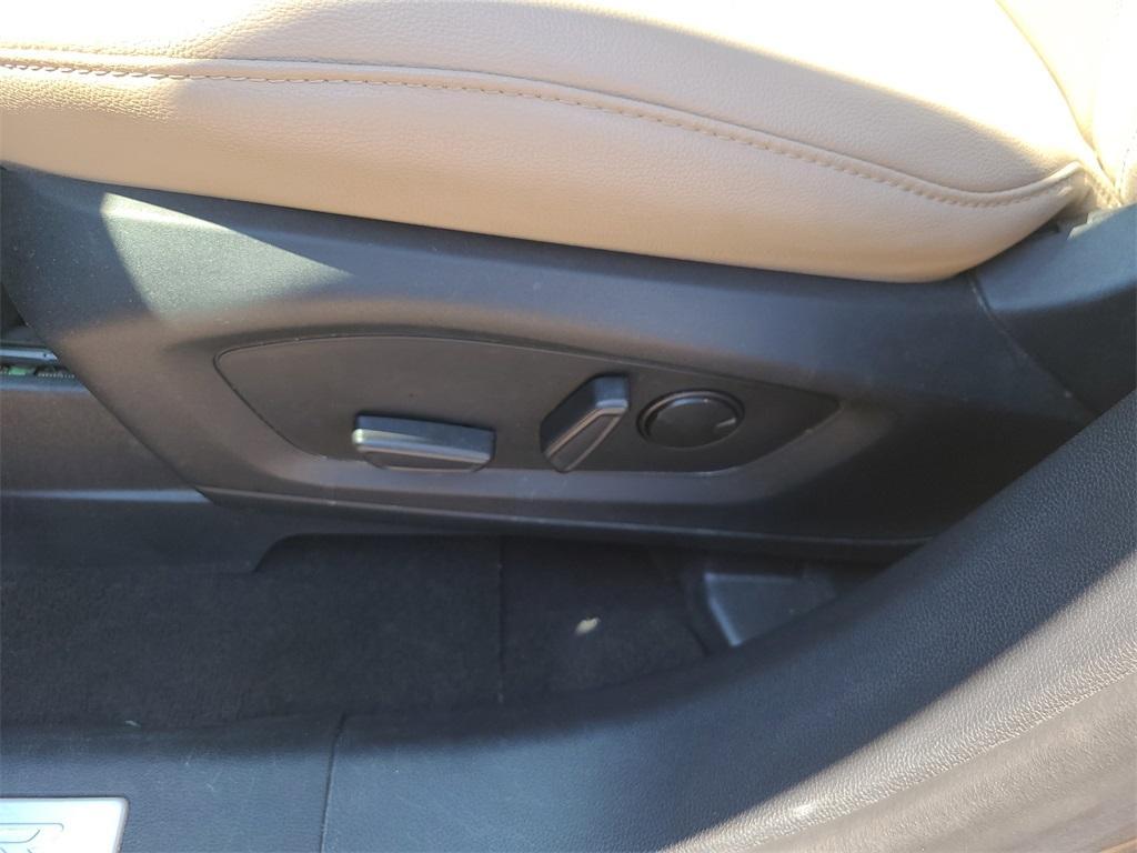 used 2021 Ford Explorer car, priced at $25,999