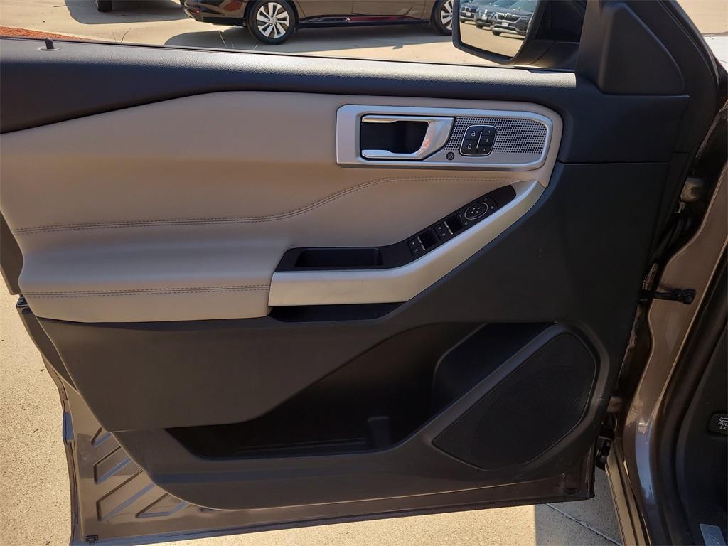 used 2021 Ford Explorer car, priced at $25,999