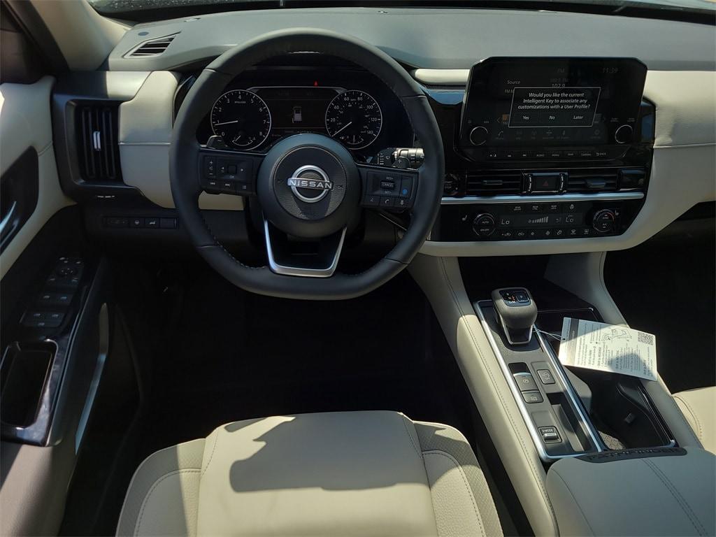 new 2025 Nissan Pathfinder car, priced at $41,625