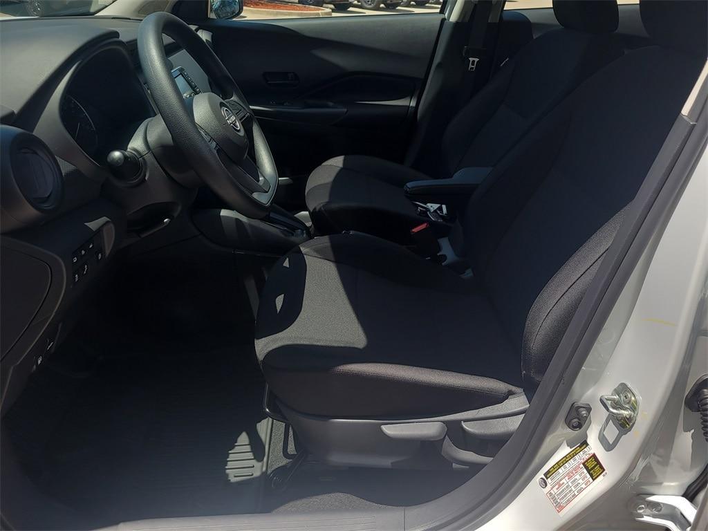 new 2025 Nissan Kicks Play car, priced at $22,357