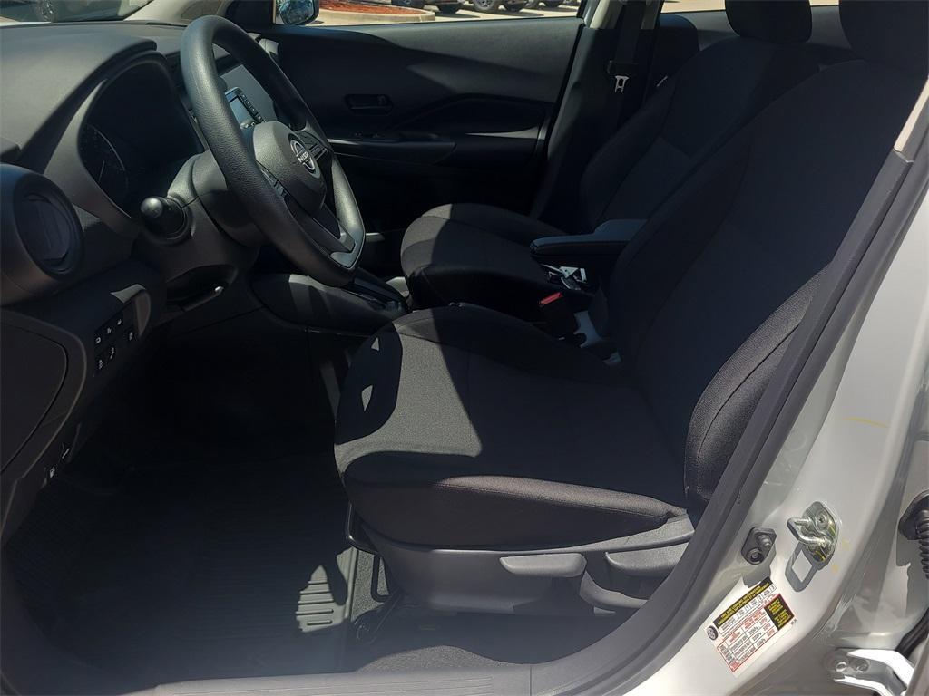 new 2025 Nissan Kicks Play car, priced at $22,857