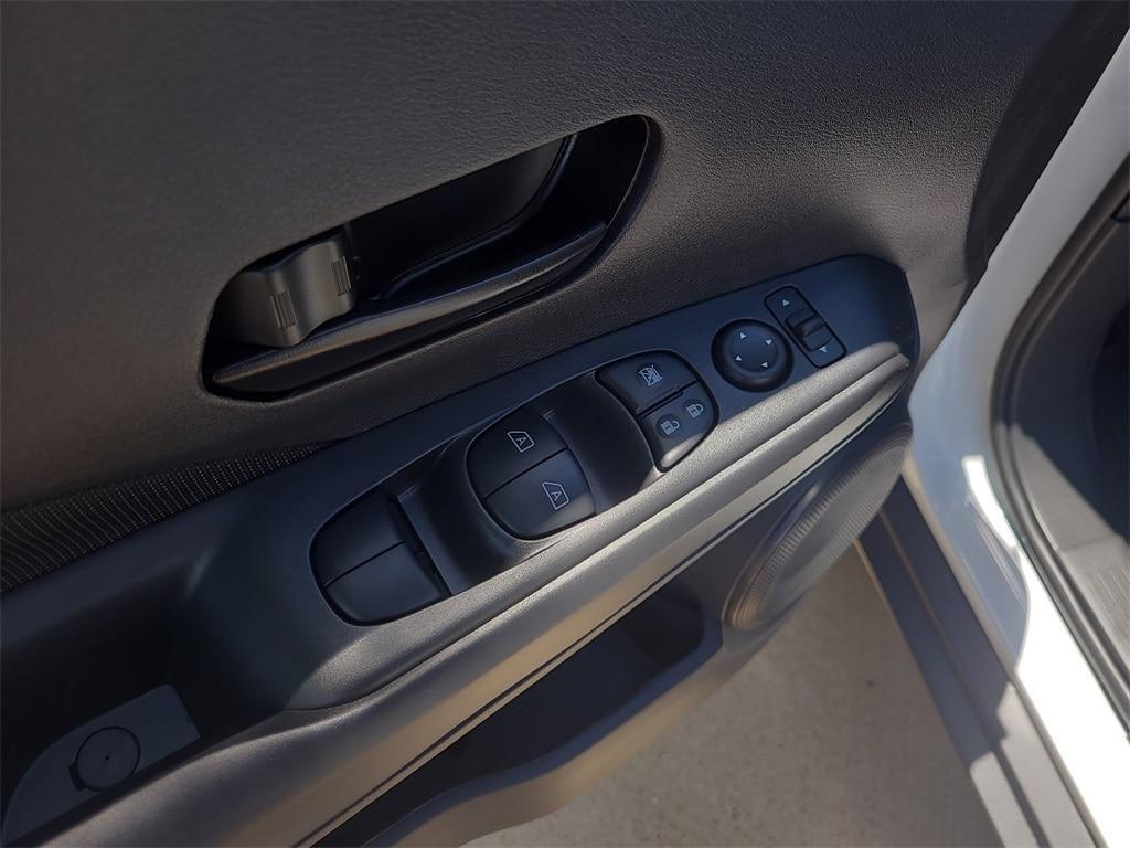 new 2025 Nissan Kicks Play car, priced at $22,357