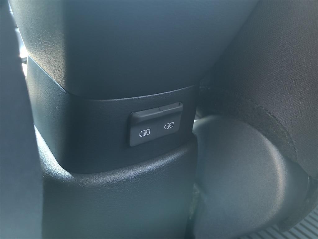 new 2025 Nissan Kicks Play car, priced at $20,525