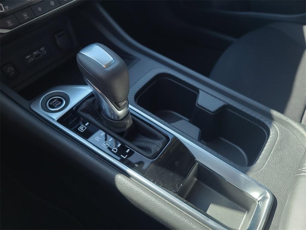 new 2025 Nissan Sentra car, priced at $24,302
