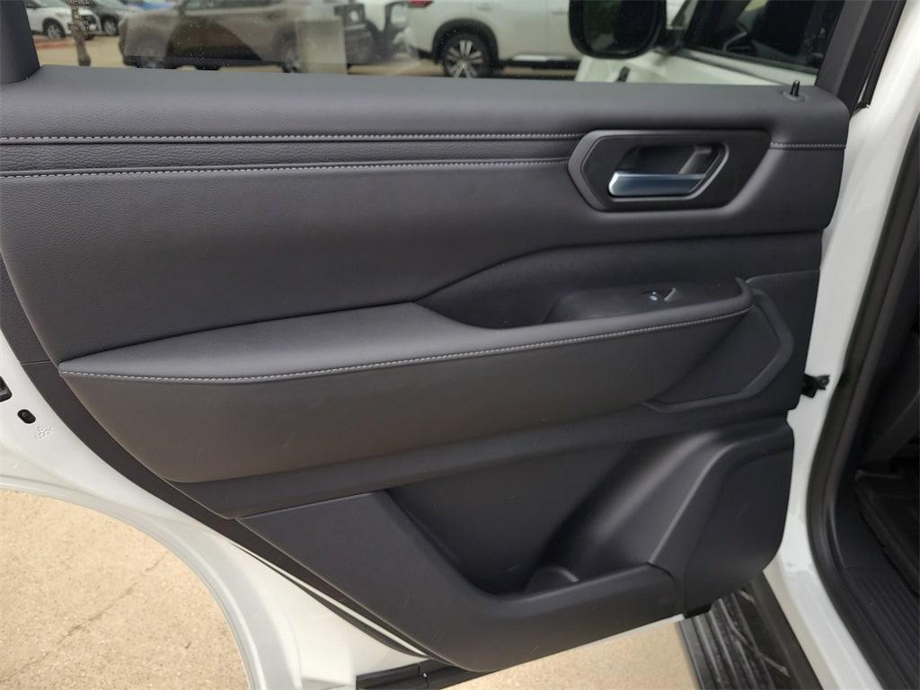 new 2025 Nissan Armada car, priced at $55,606