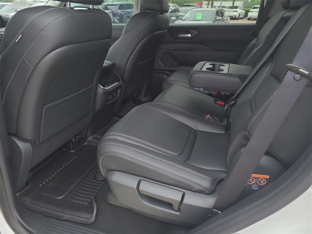 new 2025 Nissan Armada car, priced at $55,606