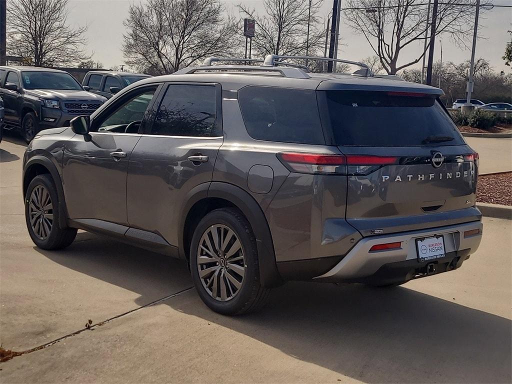 new 2025 Nissan Pathfinder car, priced at $43,631