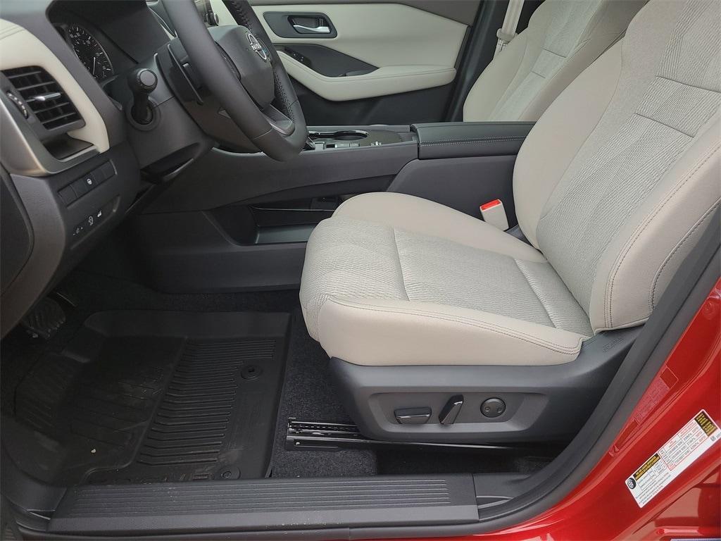 new 2025 Nissan Rogue car, priced at $30,573