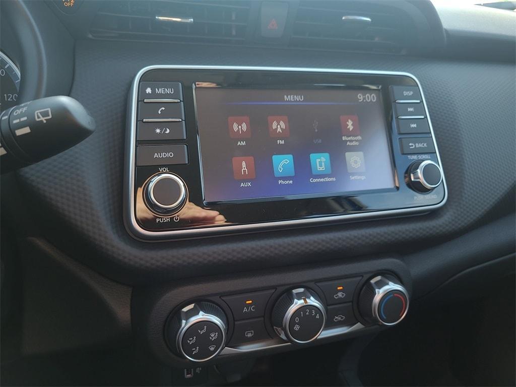 new 2025 Nissan Kicks Play car, priced at $23,700