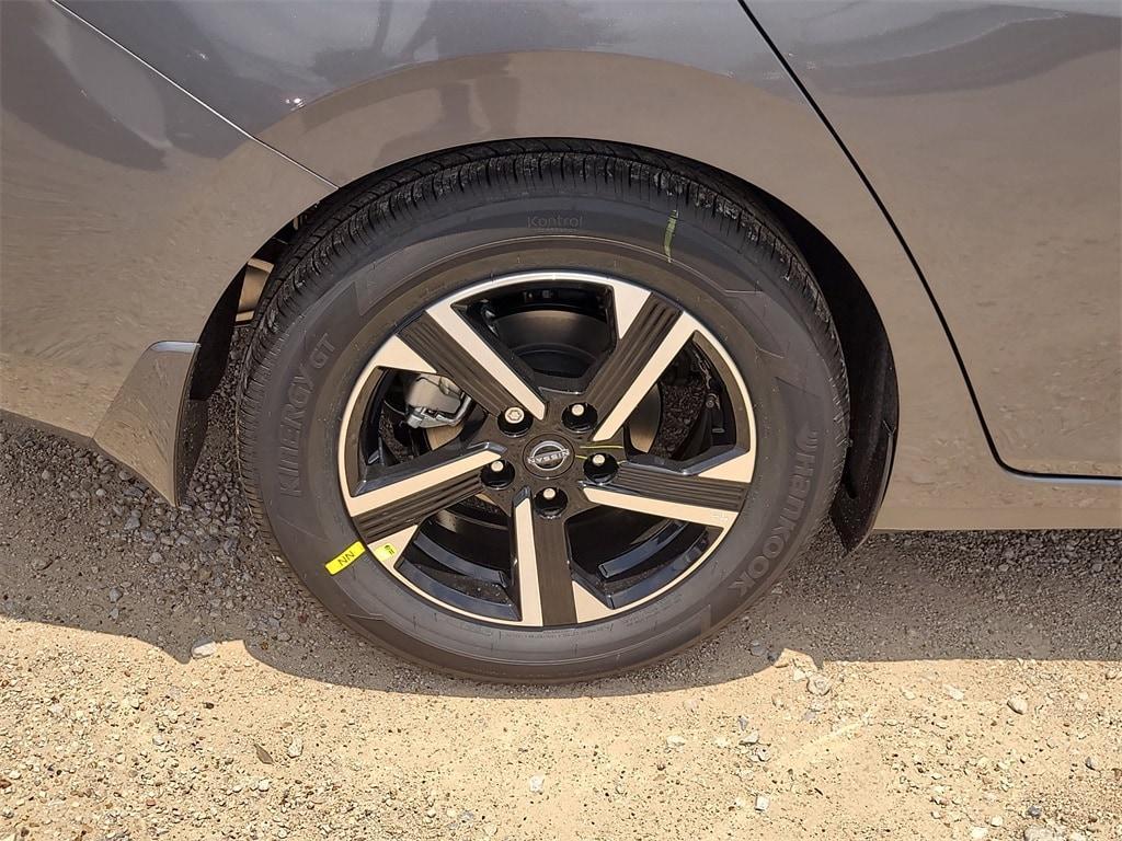 new 2025 Nissan Sentra car, priced at $23,608