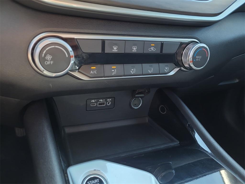 used 2024 Nissan Altima car, priced at $20,789