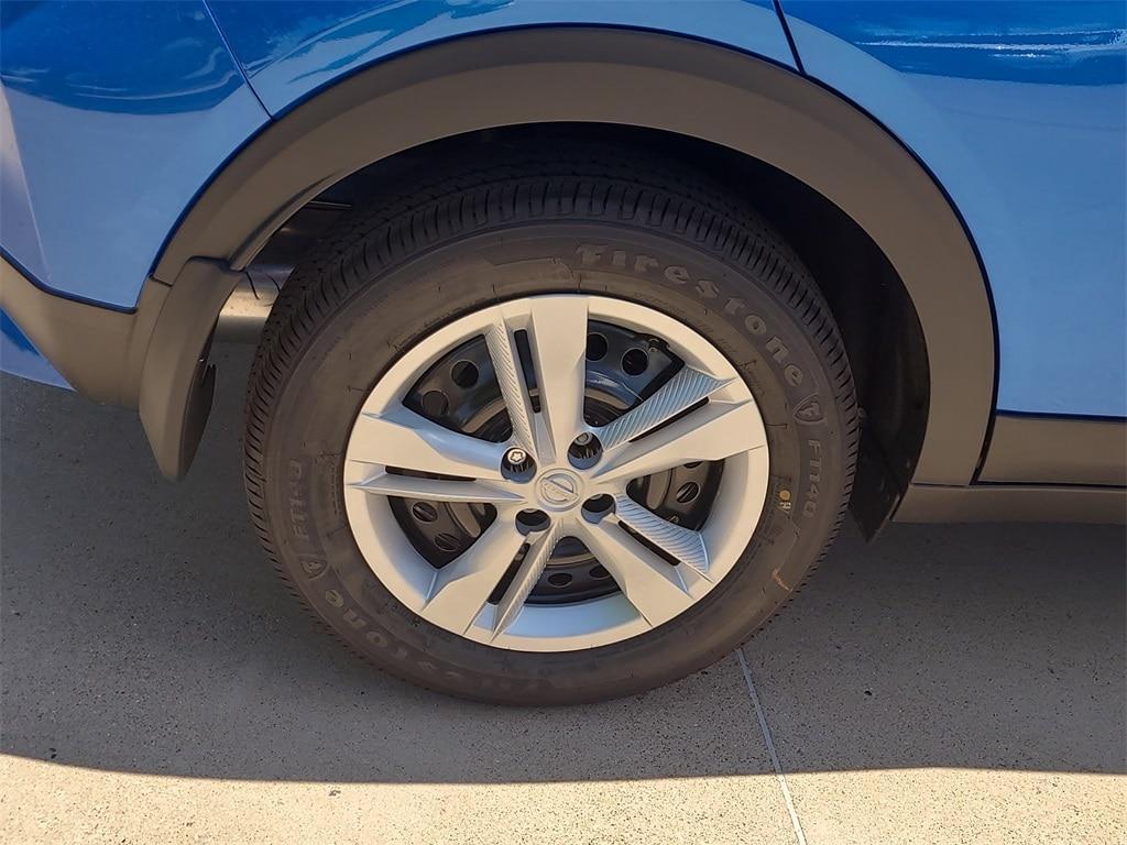 new 2025 Nissan Kicks Play car, priced at $23,091