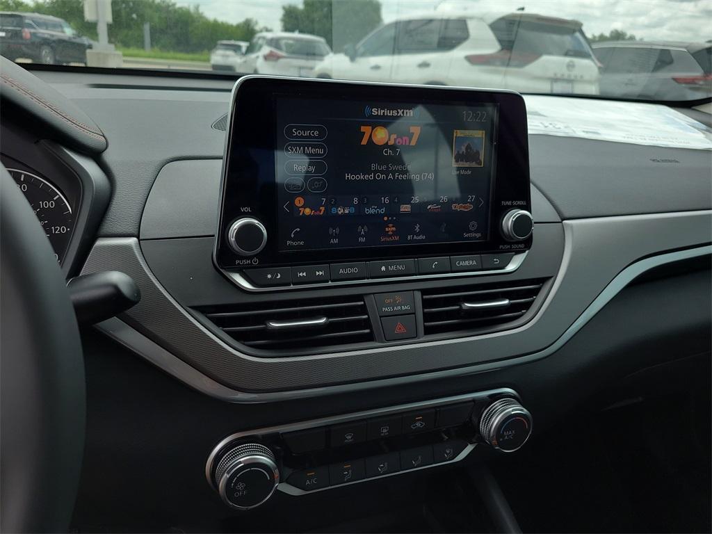 new 2025 Nissan Altima car, priced at $29,256