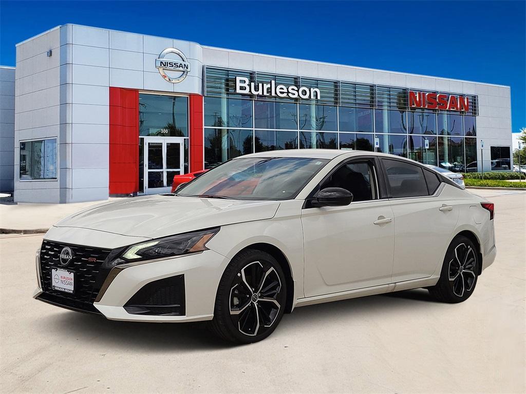 new 2025 Nissan Altima car, priced at $28,256