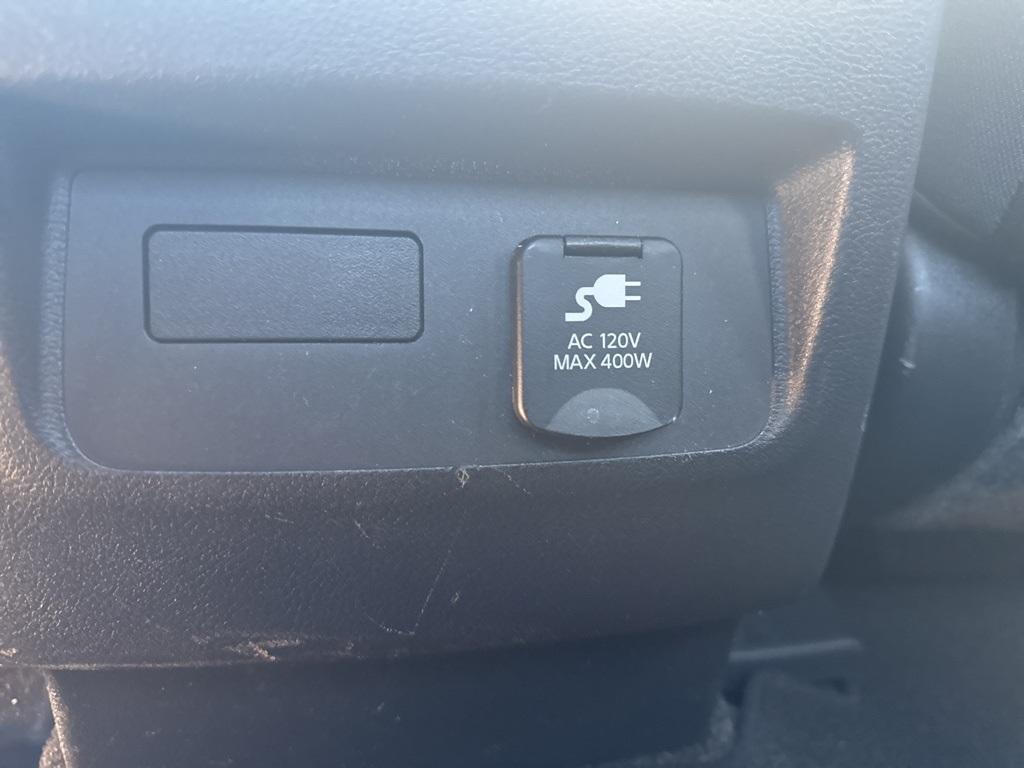 used 2022 Nissan Frontier car, priced at $25,999