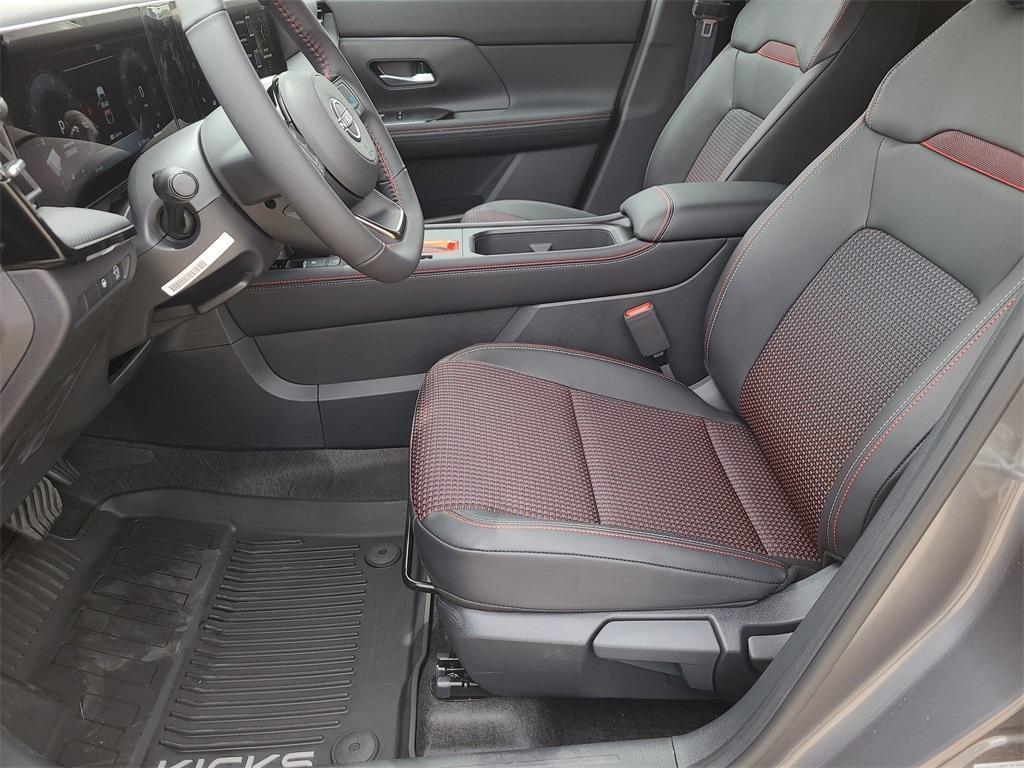 new 2025 Nissan Kicks car, priced at $26,309