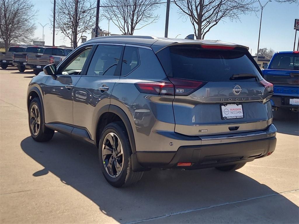 new 2025 Nissan Rogue car, priced at $31,250