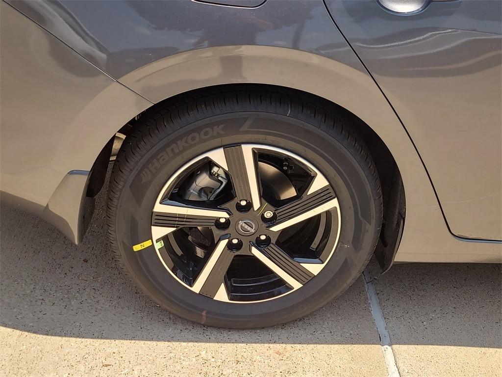 new 2025 Nissan Sentra car, priced at $23,608