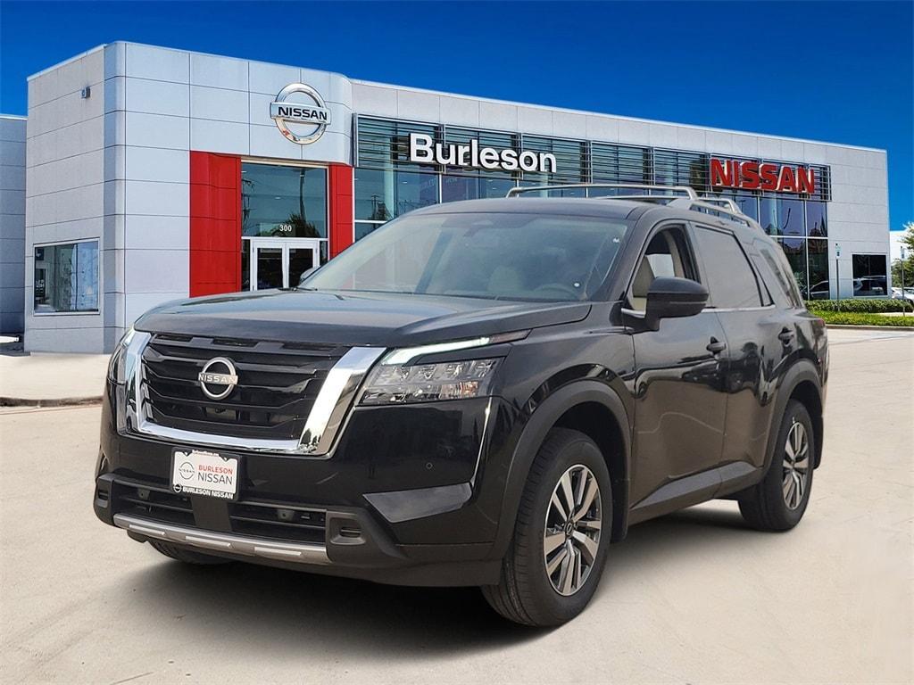 new 2025 Nissan Pathfinder car, priced at $41,625