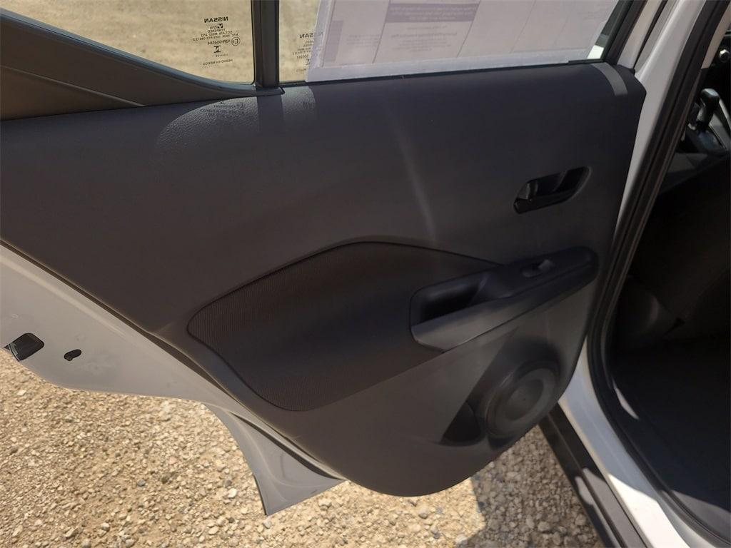 new 2025 Nissan Kicks Play car, priced at $22,857