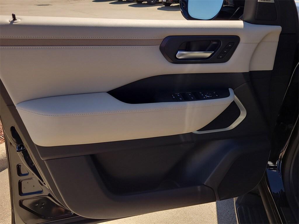 new 2025 Nissan Armada car, priced at $76,050