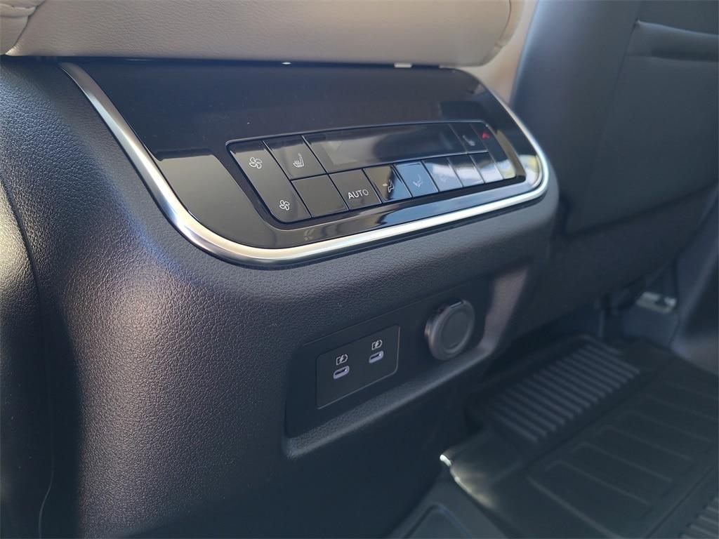new 2025 Nissan Armada car, priced at $77,050