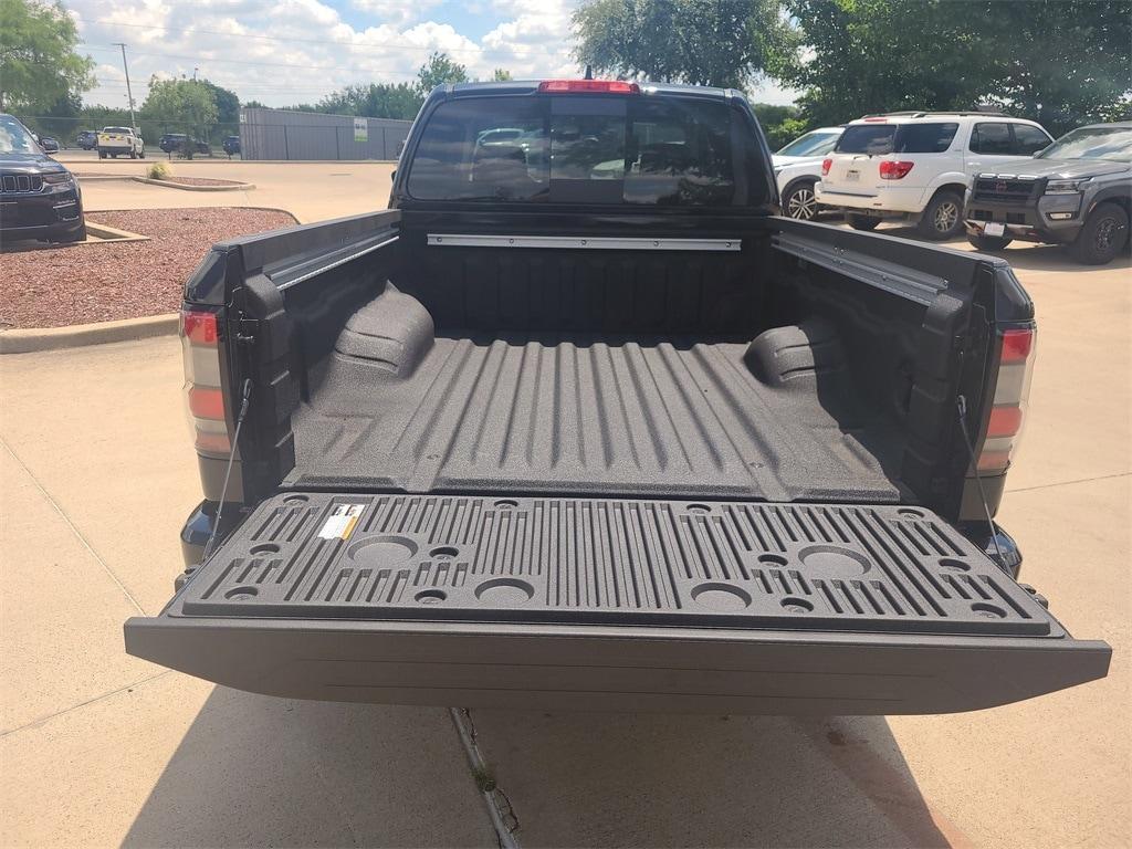 new 2025 Nissan Frontier car, priced at $30,772