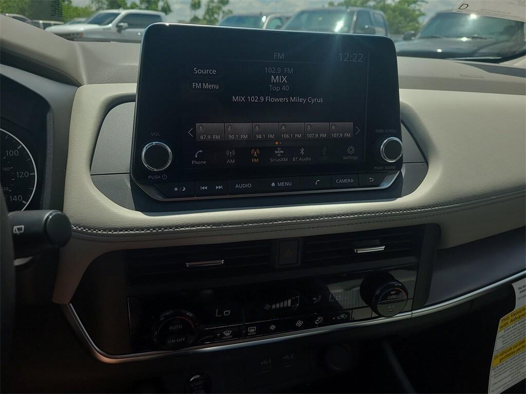 new 2025 Nissan Rogue car, priced at $31,356