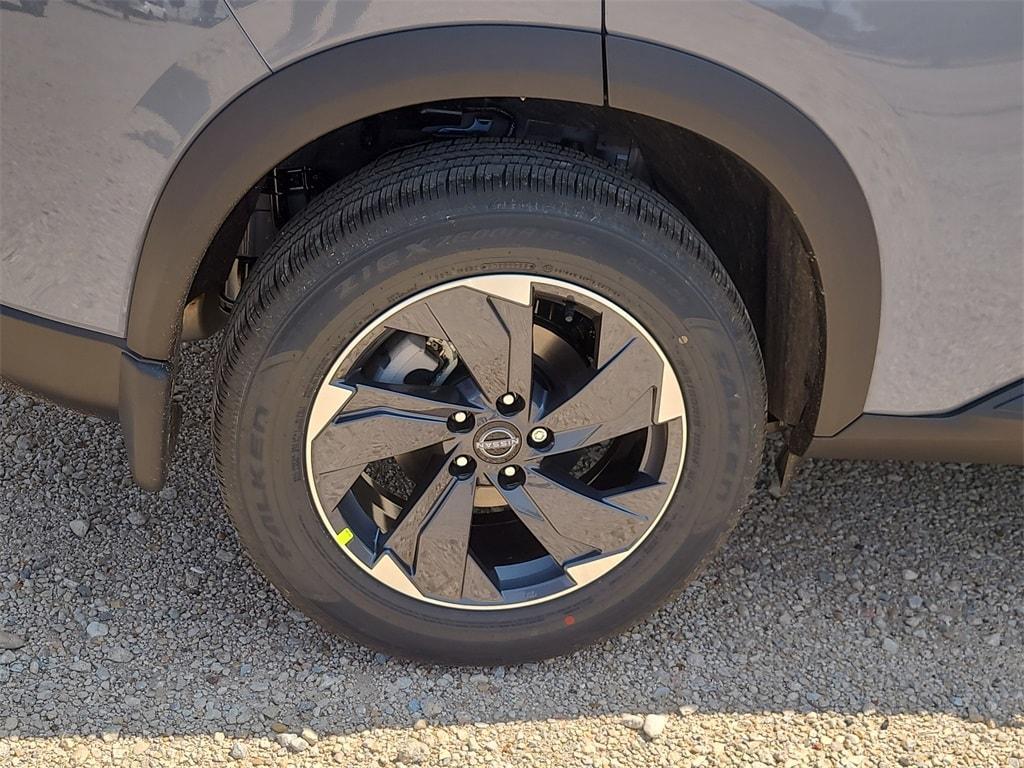 new 2026 Nissan Rogue car, priced at $30,928