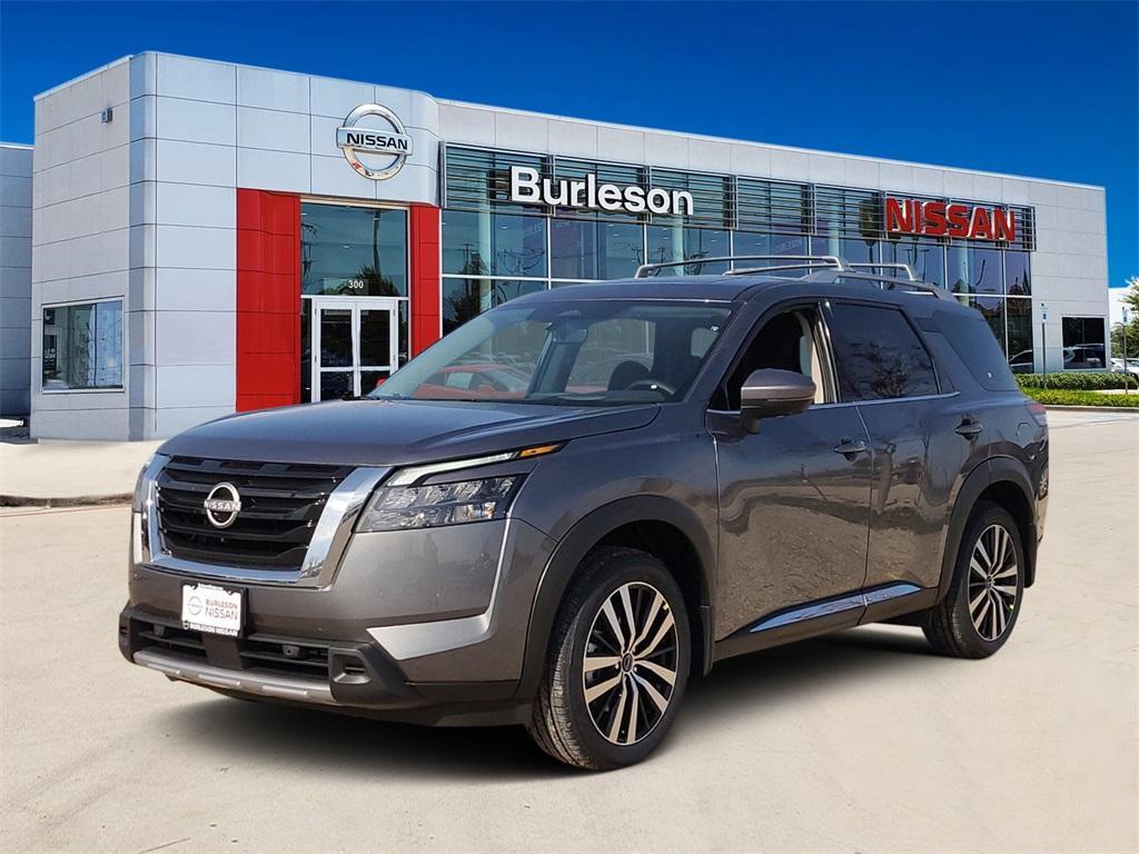 new 2025 Nissan Pathfinder car, priced at $47,818