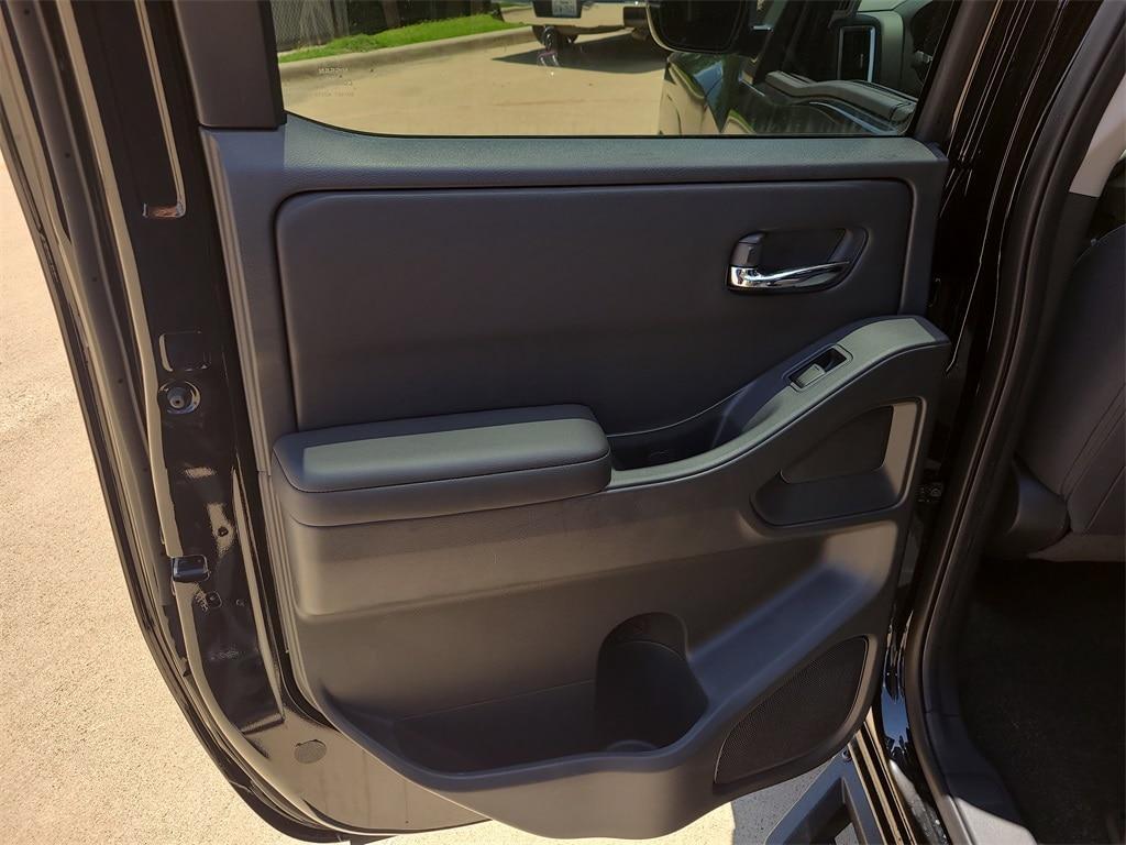 new 2025 Nissan Frontier car, priced at $35,932