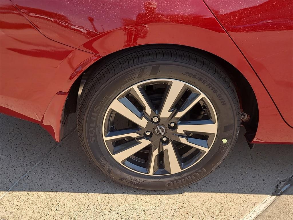 new 2025 Nissan Versa car, priced at $20,235