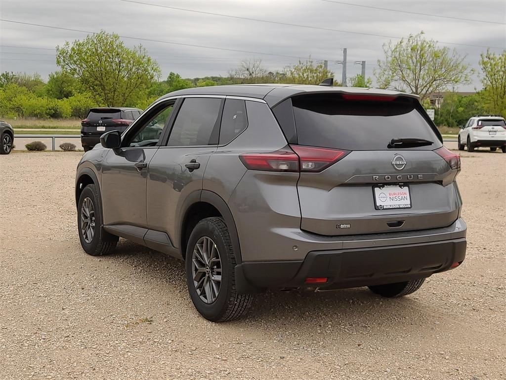 new 2025 Nissan Rogue car, priced at $29,677