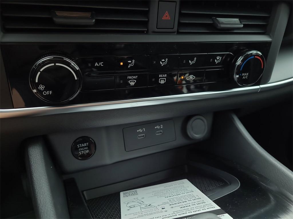 new 2025 Nissan Rogue car, priced at $29,677