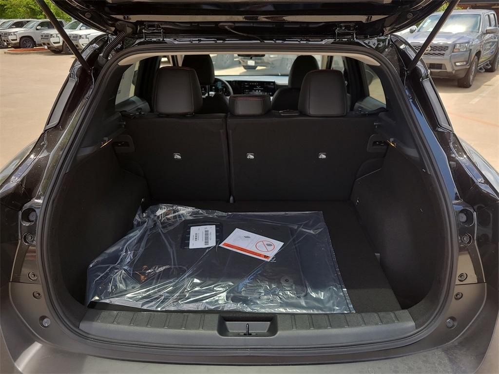 new 2025 Nissan Kicks car, priced at $27,677