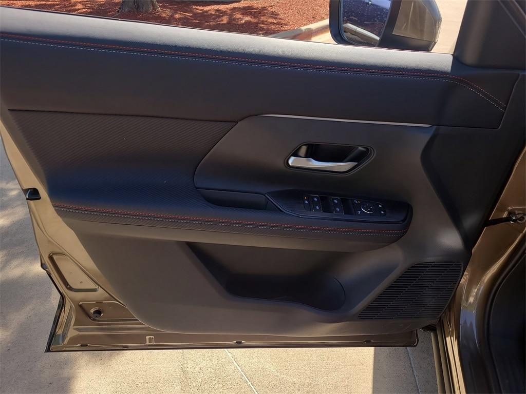 new 2025 Nissan Kicks car, priced at $25,548