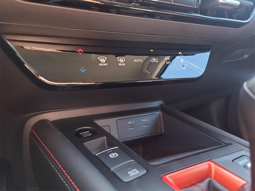 new 2025 Nissan Kicks car, priced at $25,548