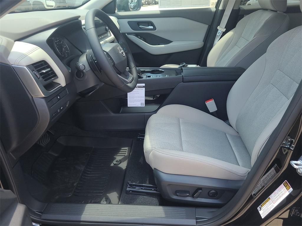 new 2025 Nissan Rogue car, priced at $30,280