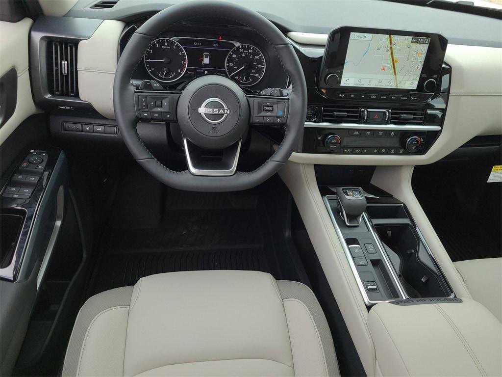 new 2025 Nissan Pathfinder car, priced at $41,282