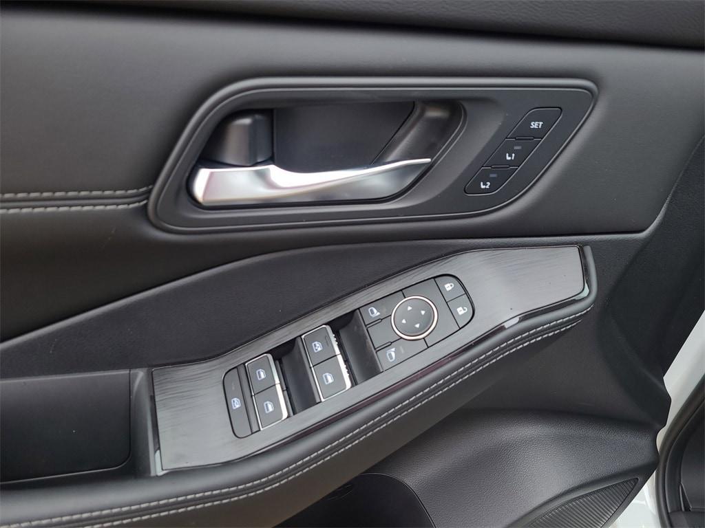 new 2025 Nissan Rogue car, priced at $37,310