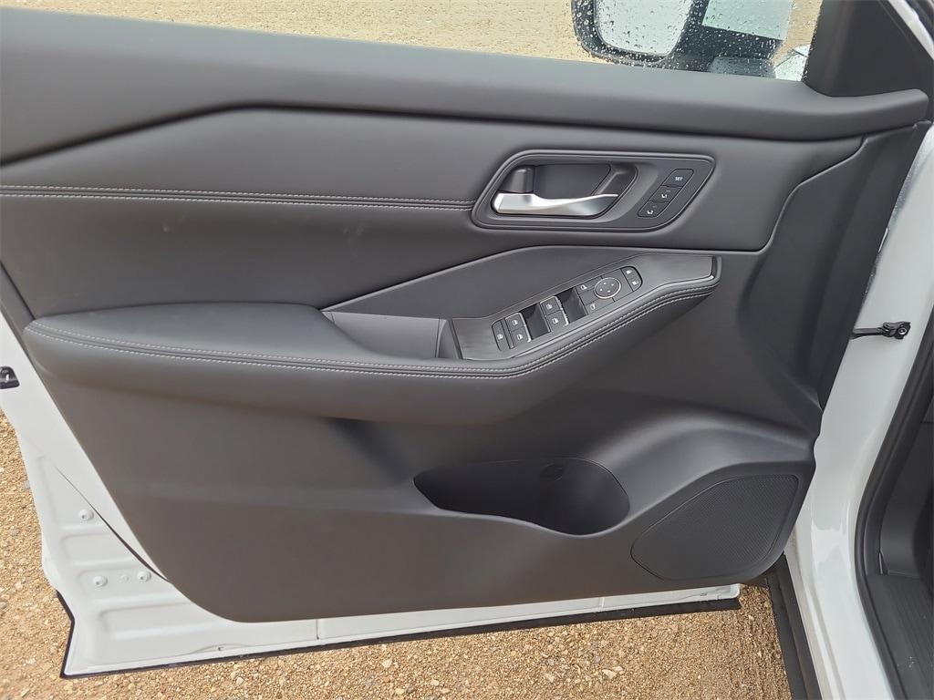 new 2025 Nissan Rogue car, priced at $37,310