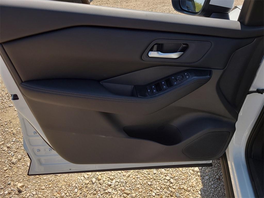 new 2026 Nissan Rogue car, priced at $29,472