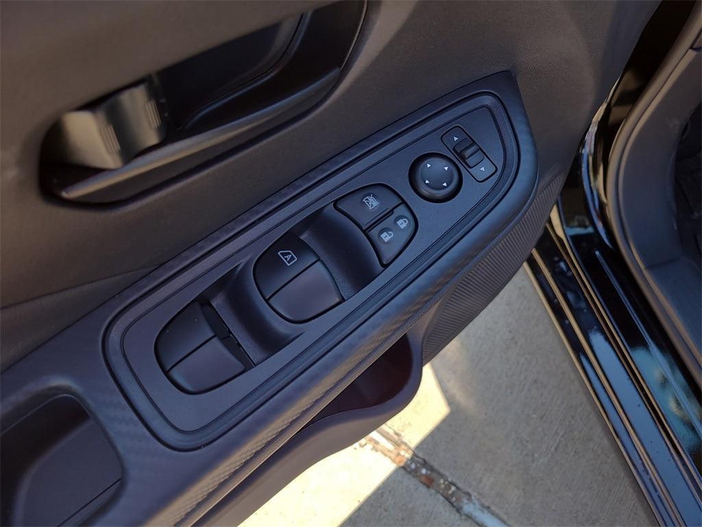 new 2025 Nissan Versa car, priced at $19,034