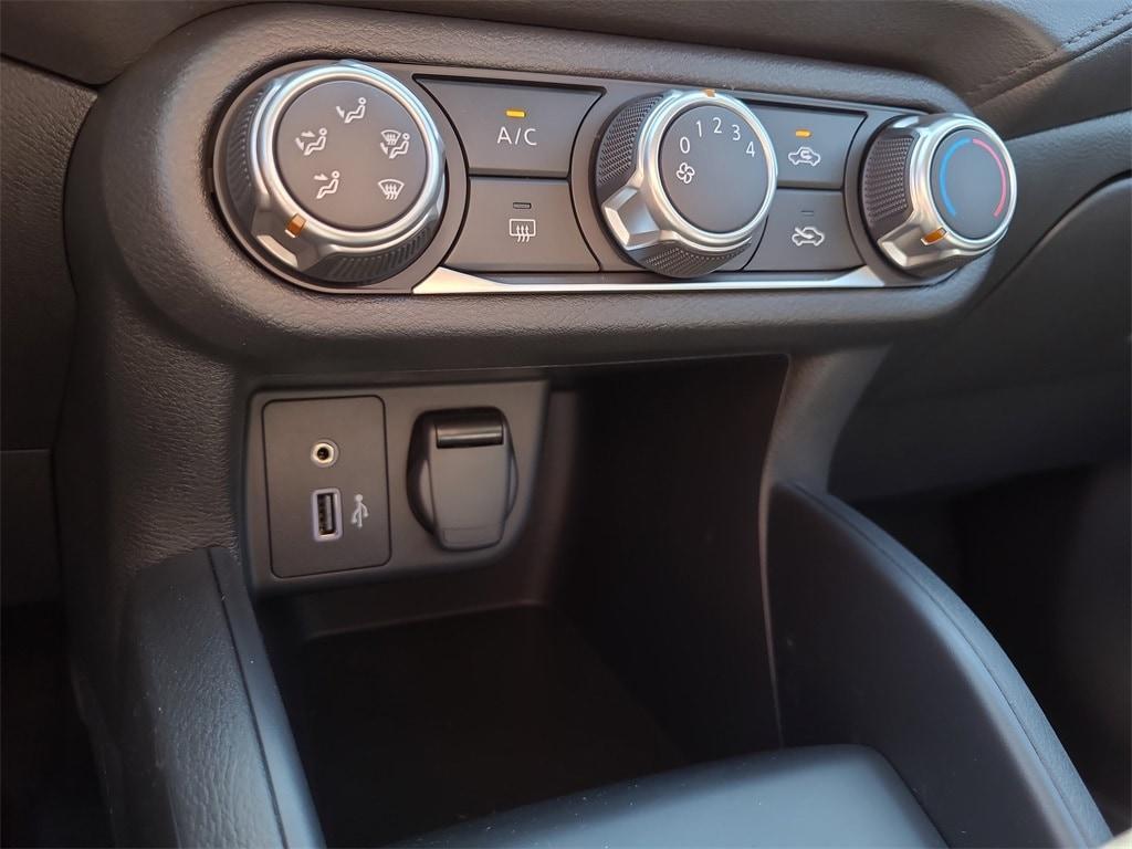 new 2025 Nissan Versa car, priced at $19,034